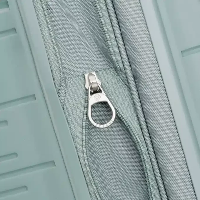 Elevation™ Plus kabinväskor med hård skal