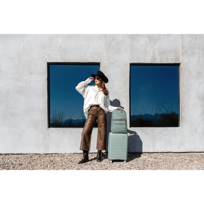 Elevation™ Plus kabinväskor med hård skal