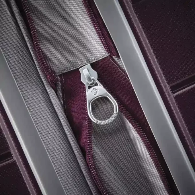 Freeform medium spinner