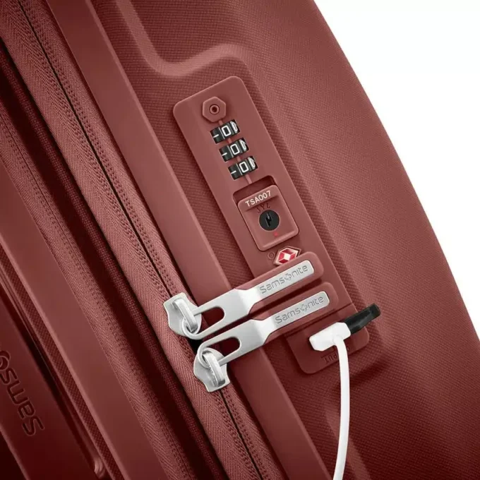 Outline Pro för kabinväskor med hjul