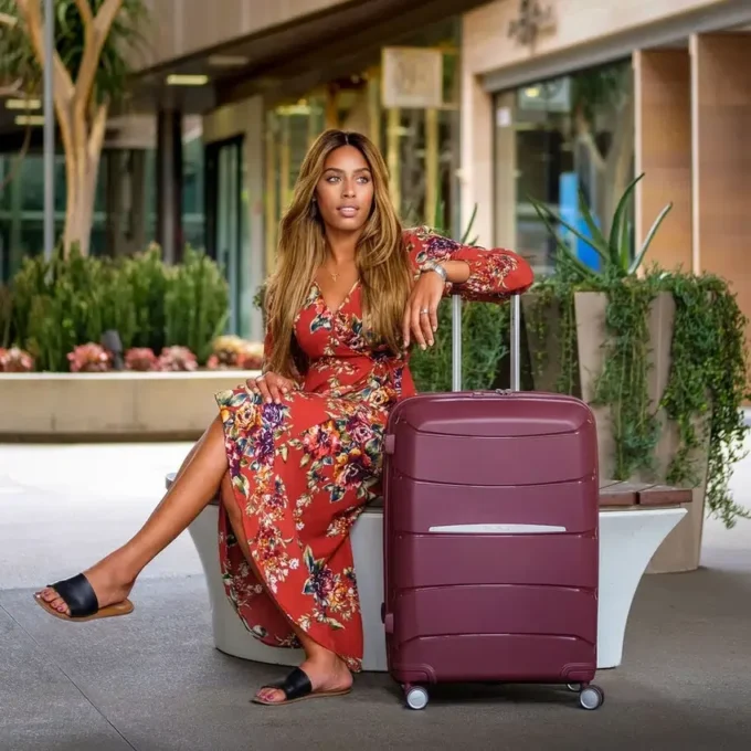 Outline Pro Medium Spinner