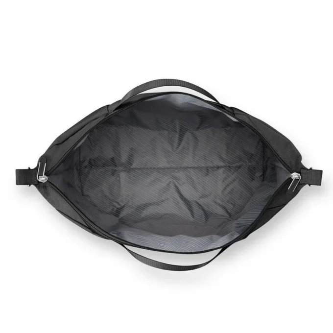 Uplift weekender duffel