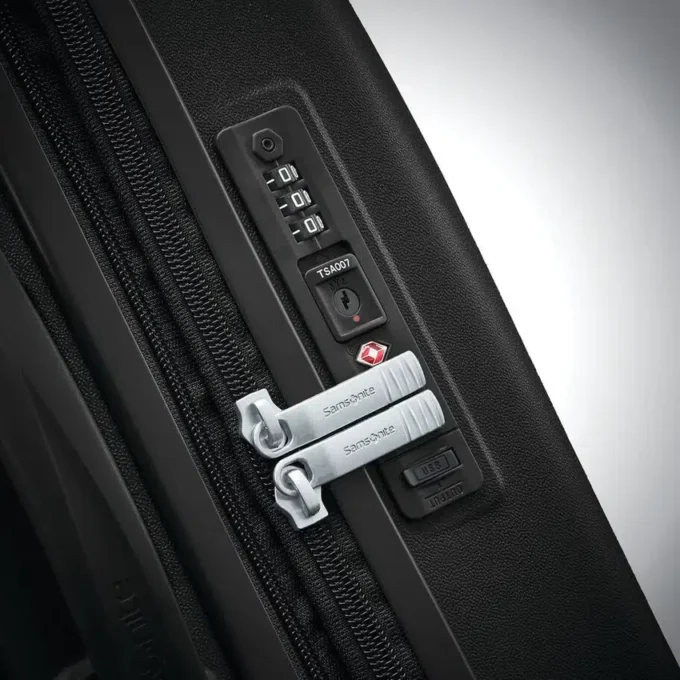 Voltage dlx global kabinväskor med hjul